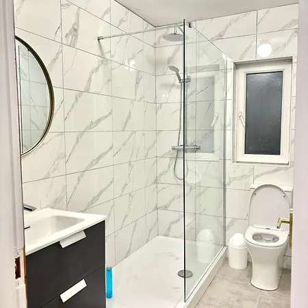 Comfort By The Sea *